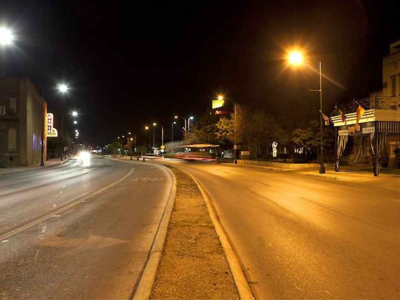 LED Lights Vs. High Pressure Sodium lights/Low Pressure Sodium lights -Article-Versus