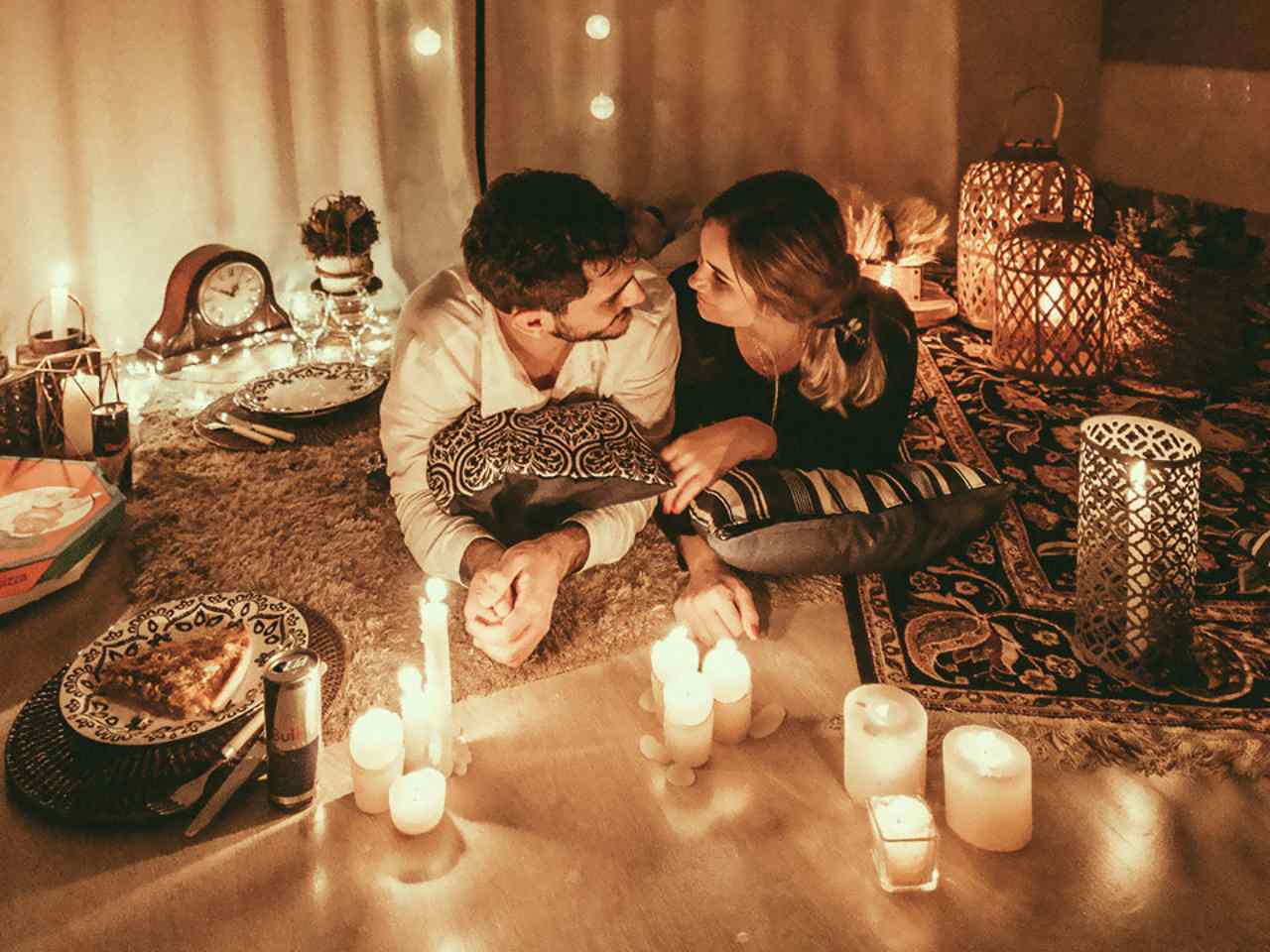 Create the Right Mood this Valentine’s Day with LED Mood Lighting